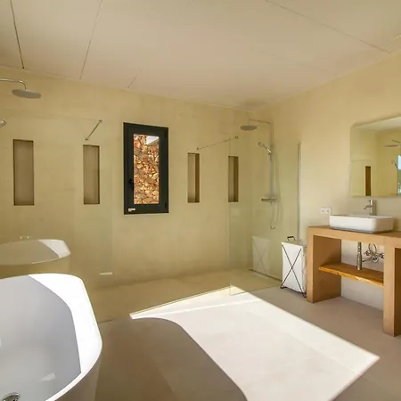 Villa Mastella By Abahana Luxe