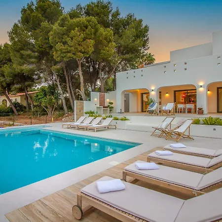 Villa Mastella By Abahana Luxe
