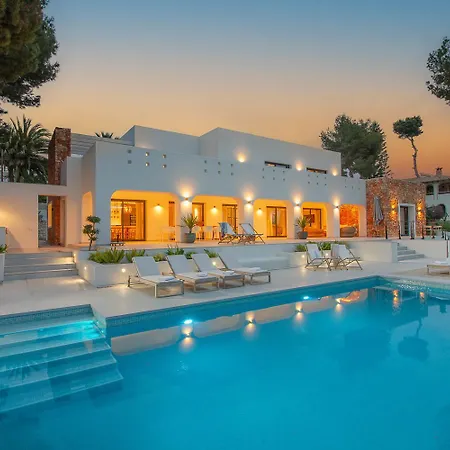 Villa Mastella By Abahana Luxe
